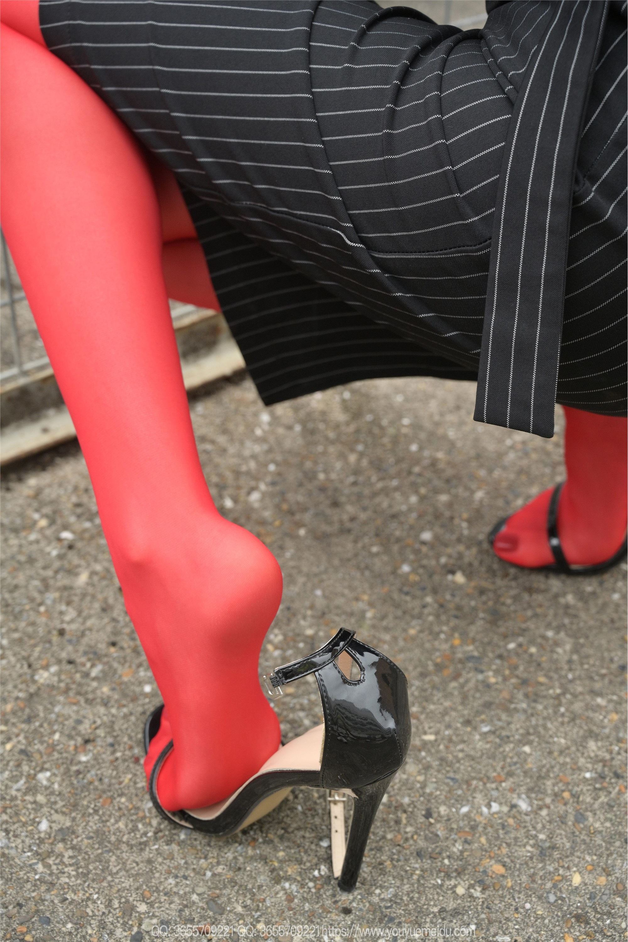 IESS异思趣向  2025.05.26 丝享家 2063 团团《烈焰红唇》